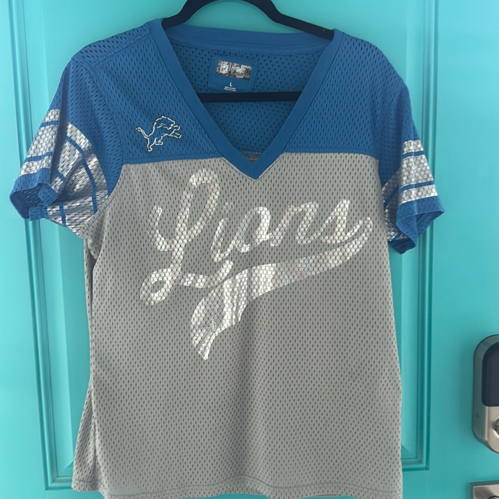 Detroit Lions SS Logo Jersey size Large